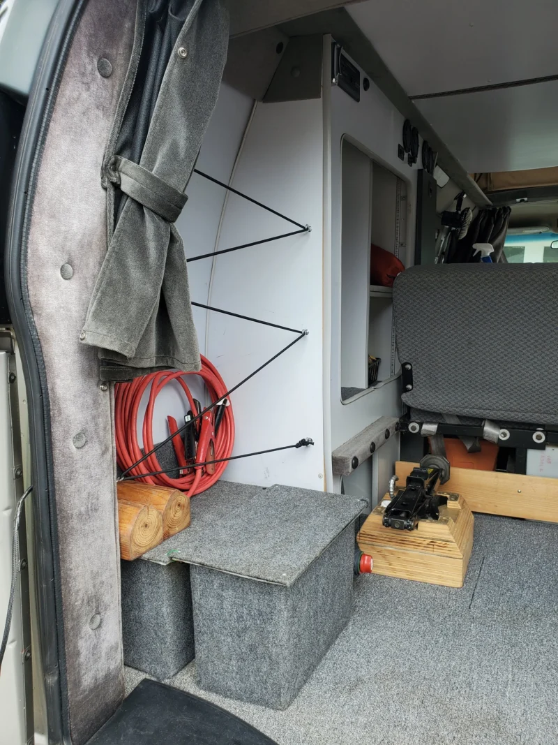 2001 Chevy Express 2500 EB50 Penthouse Top, rear interior, storage step and side cabinet