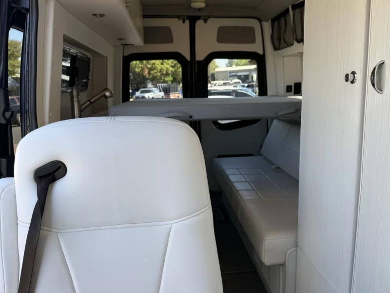 2018 Mercedes Sprinter 2500 144 High Roof 4x4, seat and bench