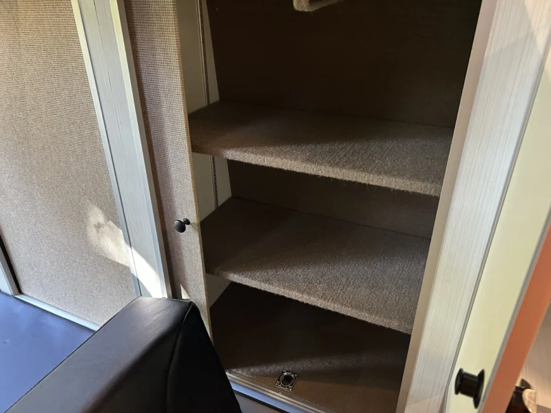 New 2022 Sprinter 2500 144 4x4 RB-150S, cabinet shelves