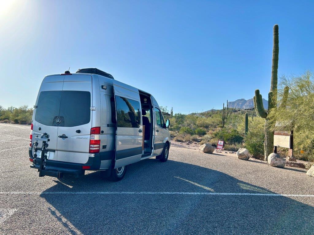2011Sprinter144_NE_4
