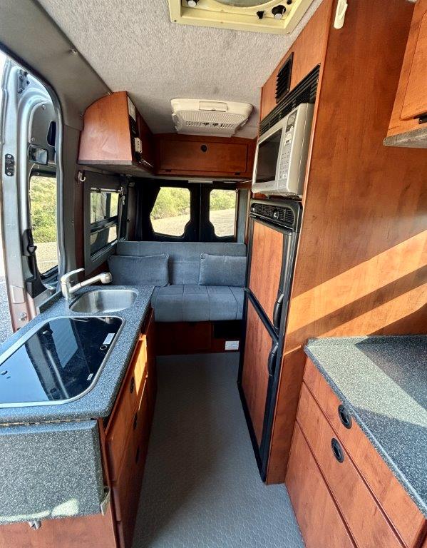 2011Sprinter144_NE_6