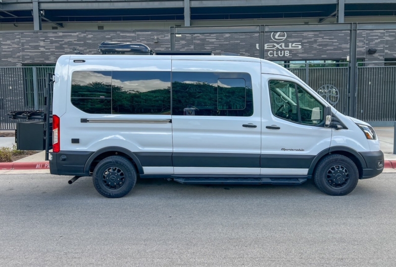 2024 Ford Transit 148 350 Med-Roof AWD — photo 6