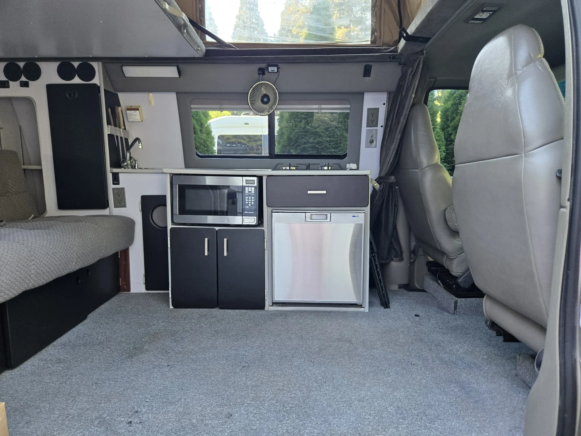 2001 Chevy Express 2500 EB50 Penthouse Top, interior from the rear, galley and floor