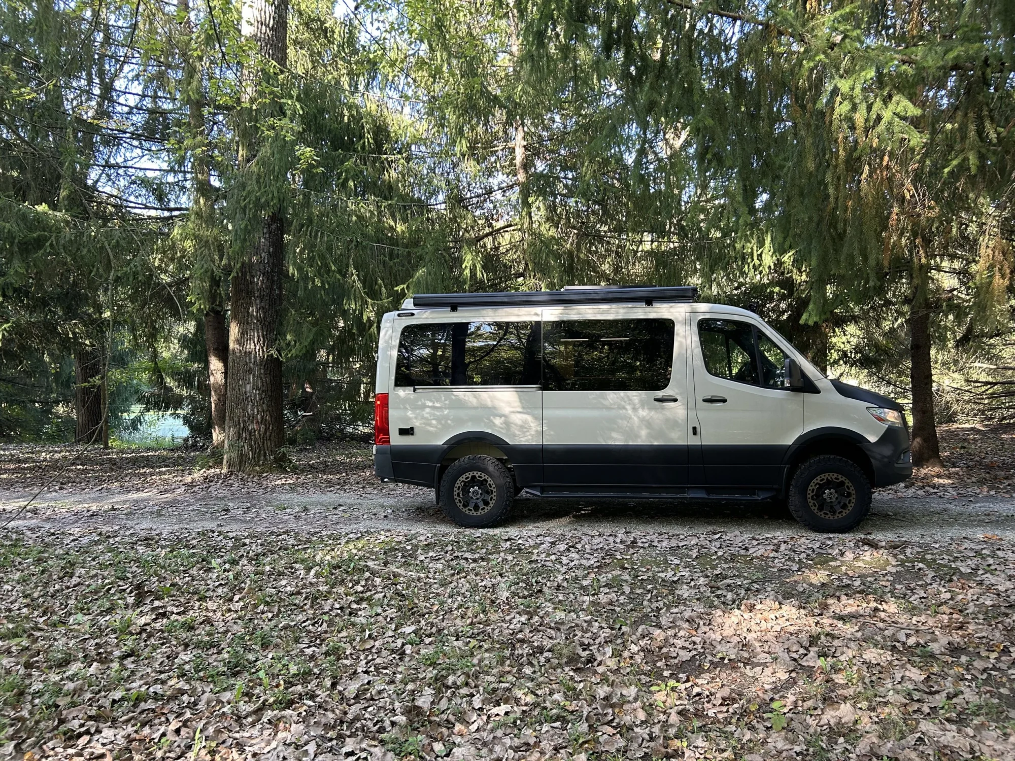 New 2022 Sprinter 2500 144 4x4 RB-150S, passenger side, top down