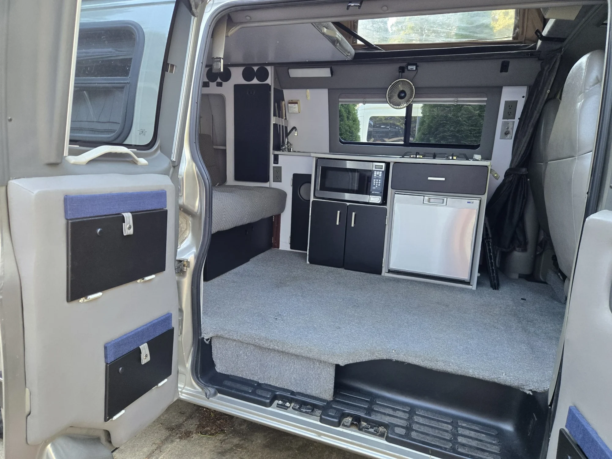 2001 Chevy Express 2500 EB50 Penthouse Top, rear doors open, interior and galley
