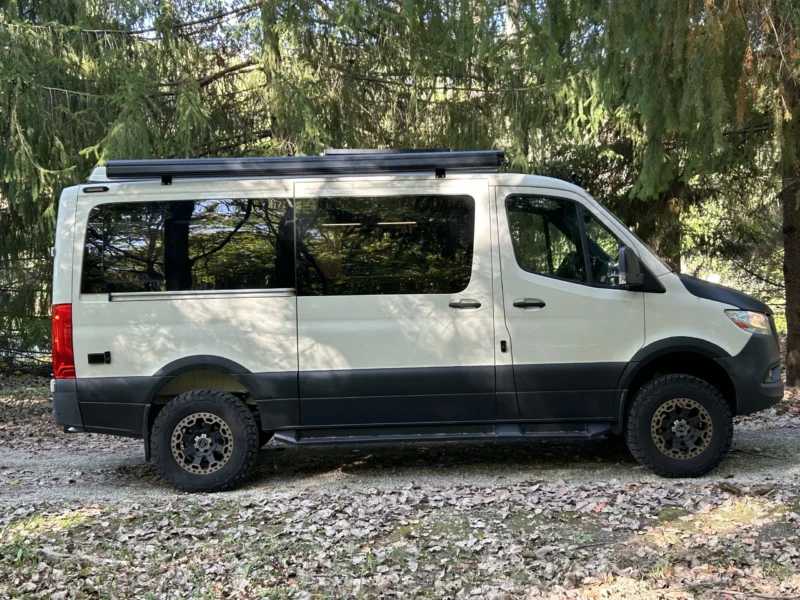 New 2022 Sprinter 2500 144 4x4 RB-150S, passenger side, top down