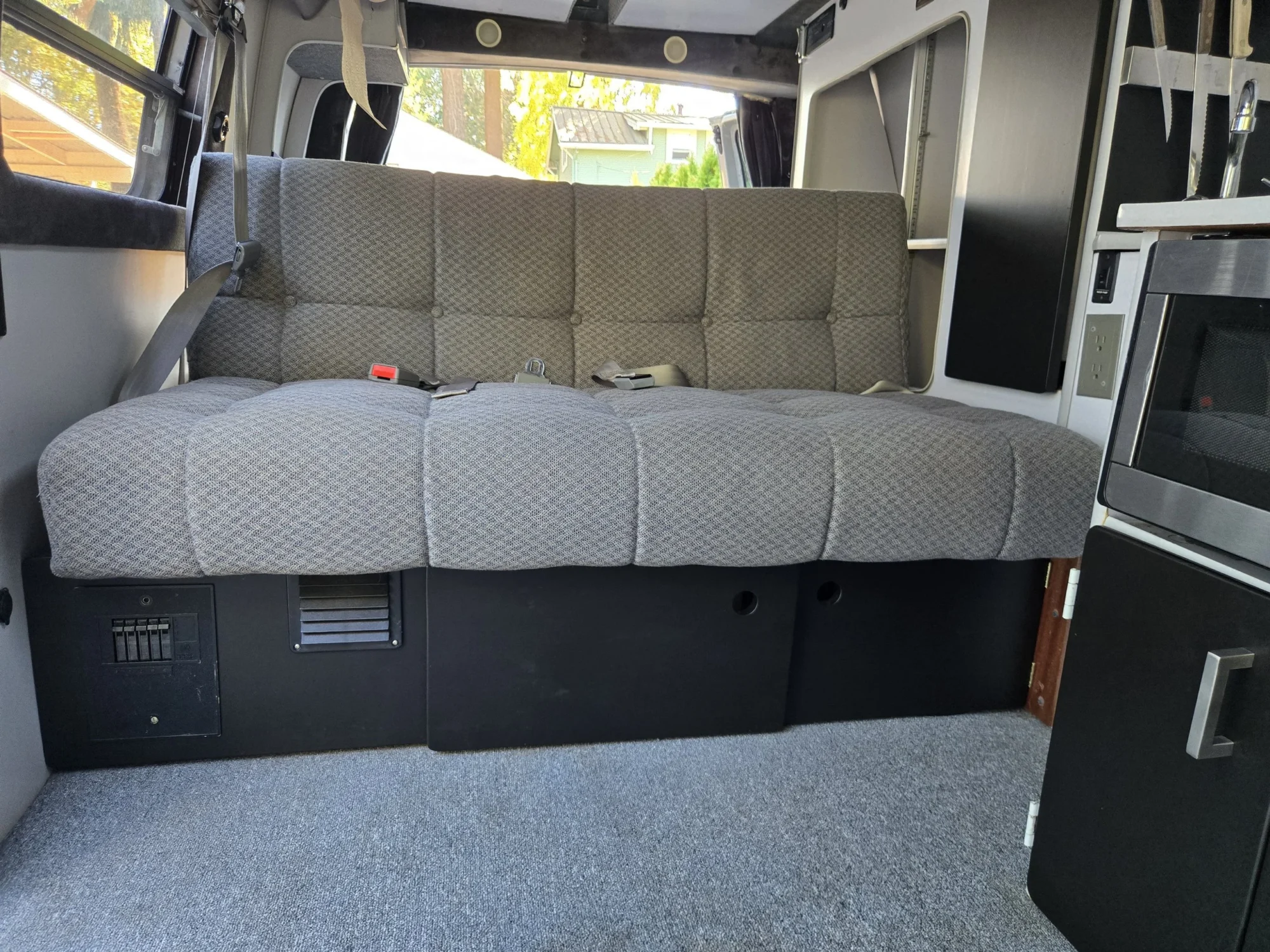 2001 Chevy Express 2500 EB50 Penthouse Top, rear sofa