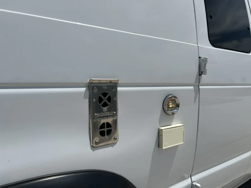 2013 Ford E350 EB Quigley 4x4
