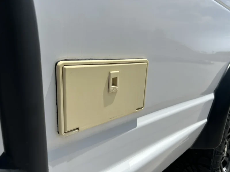 2013 Ford E350 EB Quigley 4x4