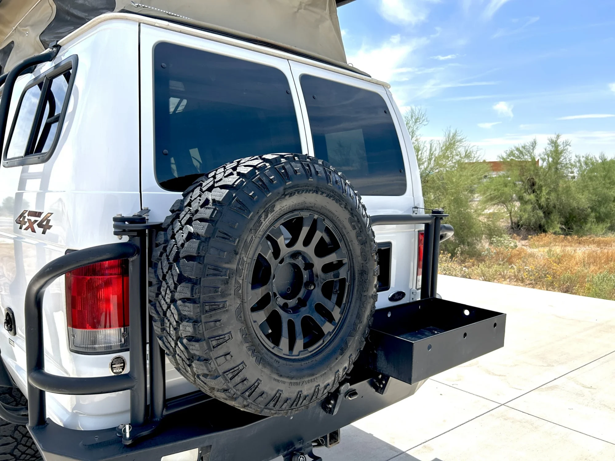2013 Ford E350 EB Quigley 4x4