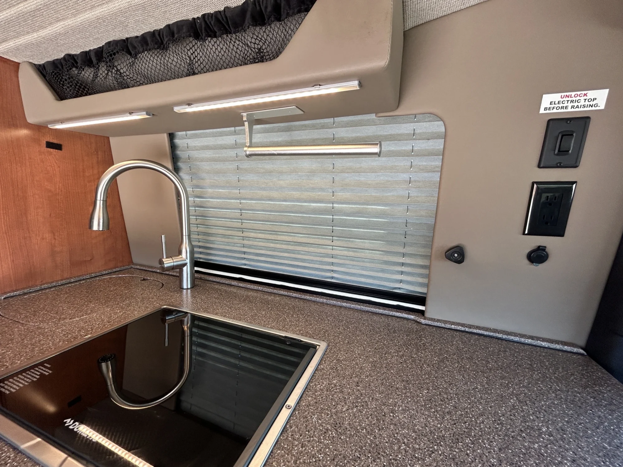 2021 Sprinter Pop Top 4x4