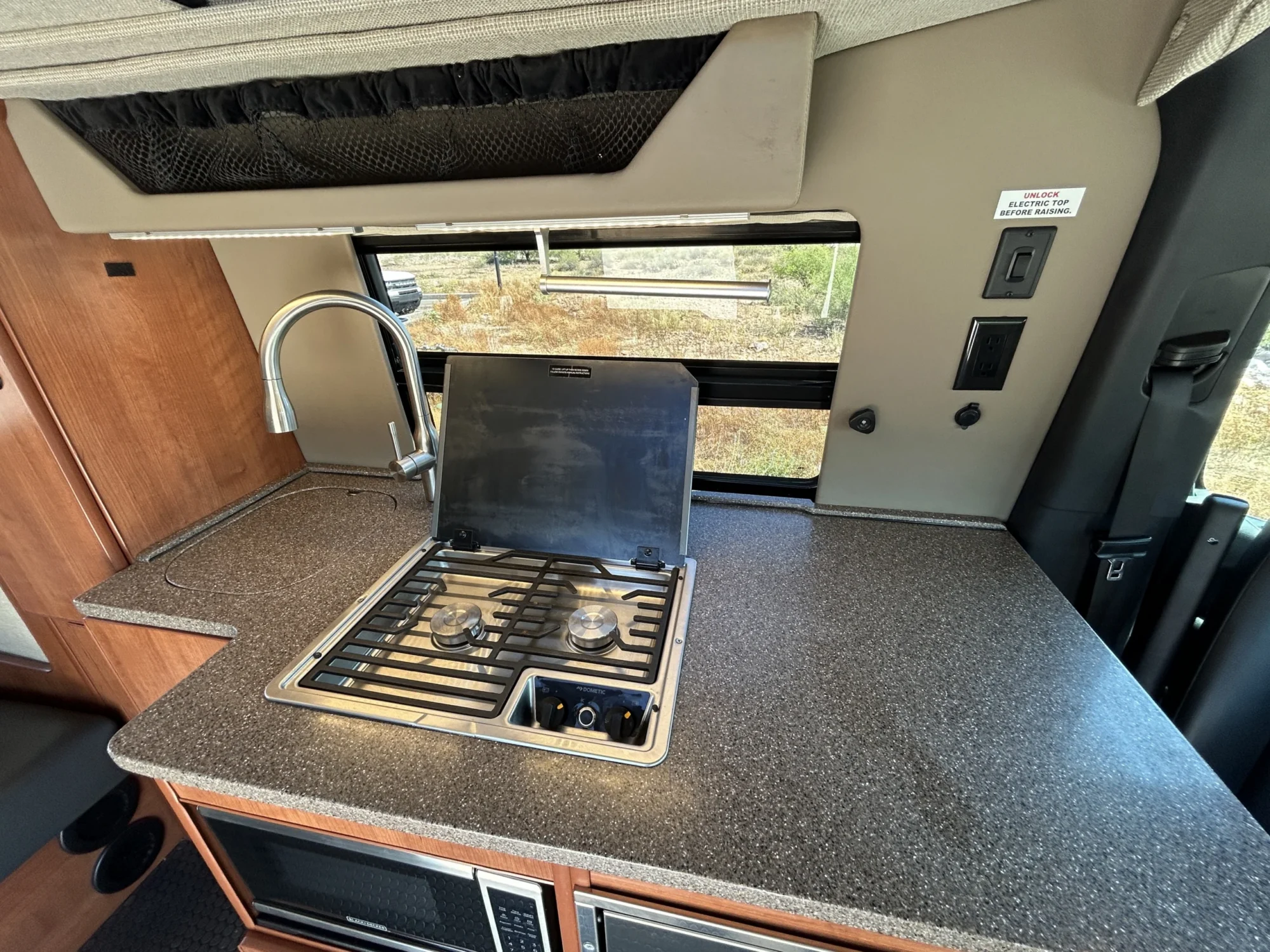2021 Sprinter Pop Top 4x4