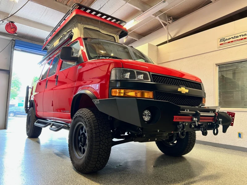 Chevy Express Quigley 4x4 RB-50 camper van