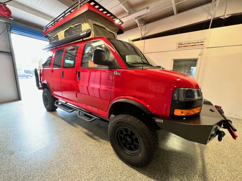 Chevy Express Quigley 4x4 RB-50 camper van