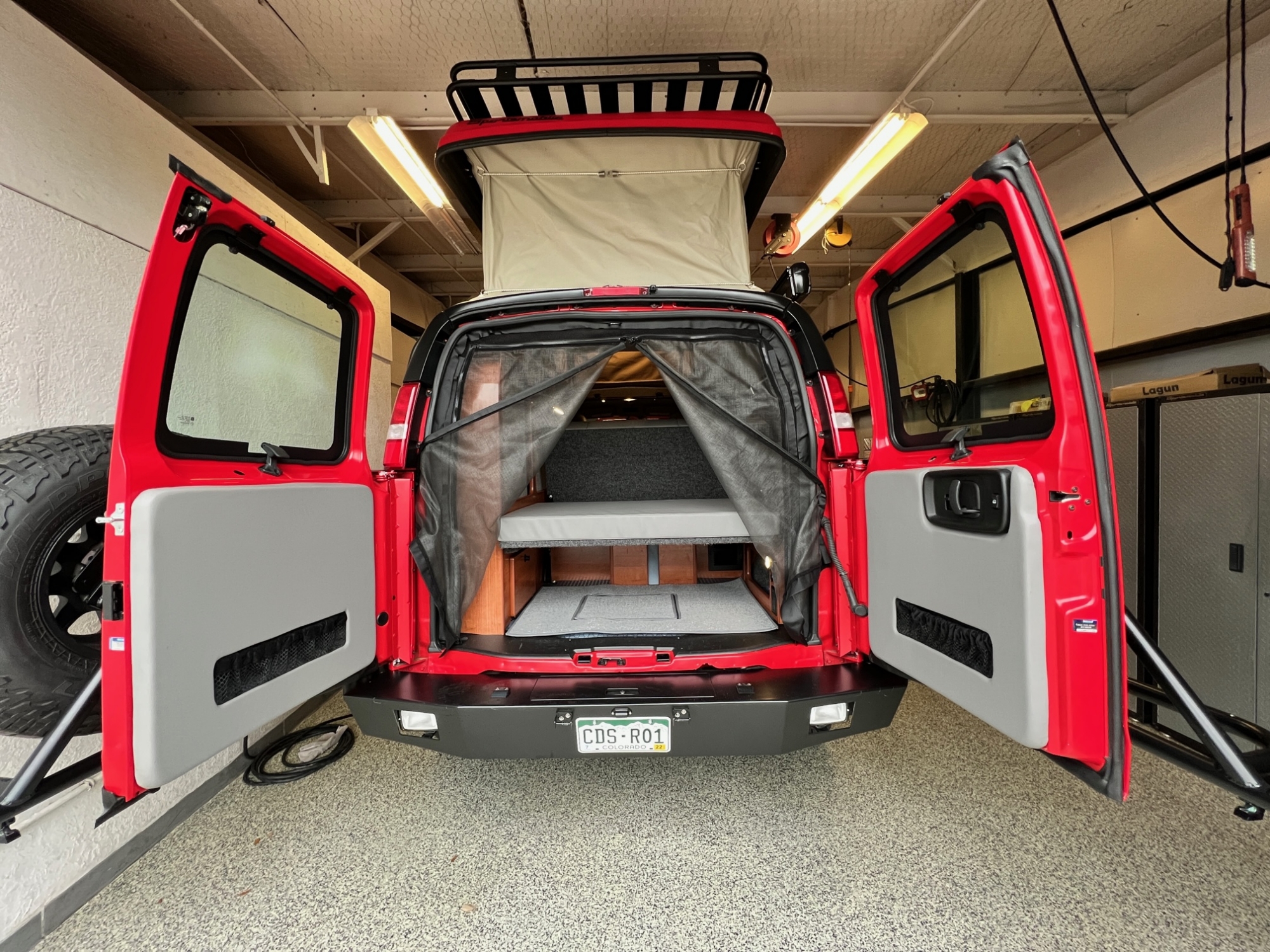 Chevy Express Quigley 4x4 RB-50 camper van