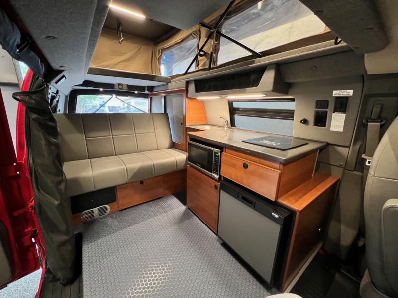 Chevy Express Quigley 4x4 RB-50 camper van