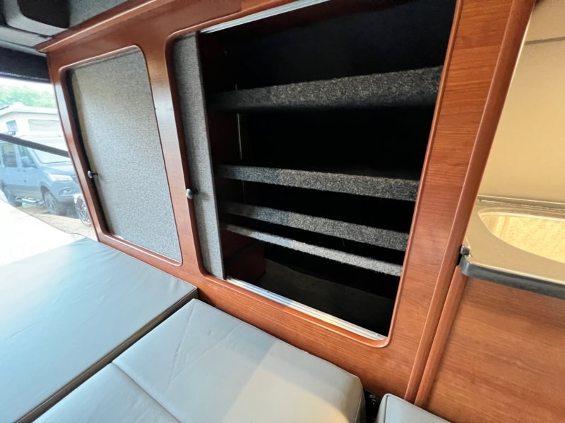 Chevy Express Quigley 4x4 RB-50 camper van