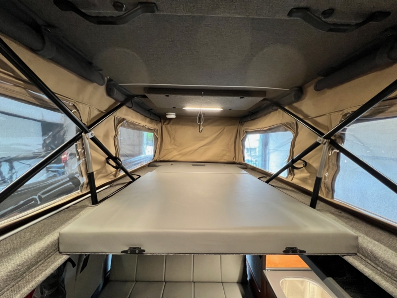 Chevy Express Quigley 4x4 RB-50 camper van
