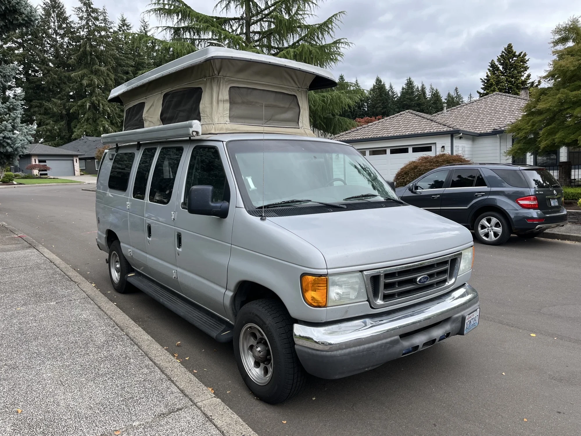 2004 E250 RB50 Pop Top