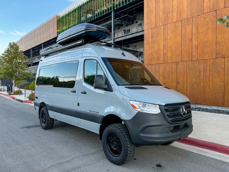 Mercedes Sprinter 144 high-roof Roofnest camper van