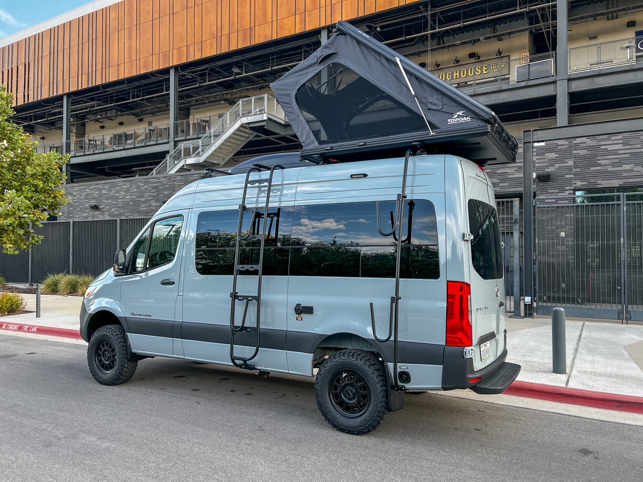 Mercedes Sprinter 144 high-roof Roofnest camper van