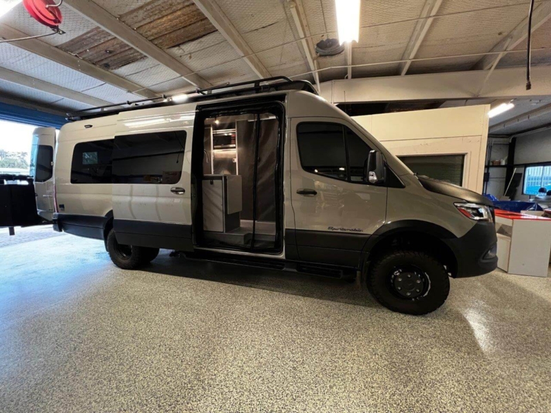 Sprinter camper van with gear box