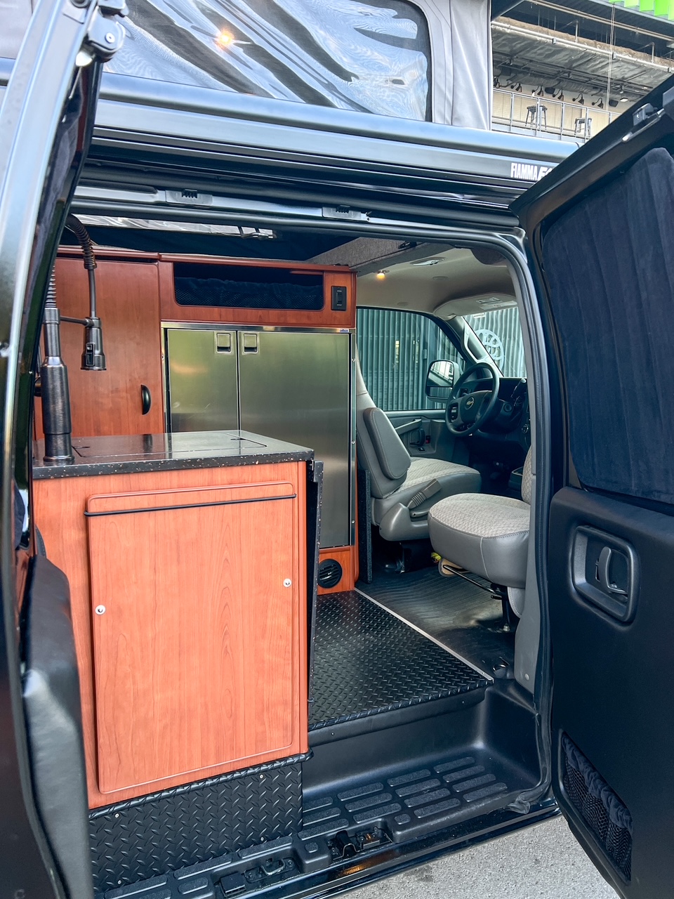 Chevy Express Quigley 4x4 penthouse camper van
