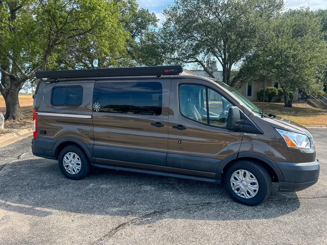 2017 Ford Transit 130 Penthouse IMG_9010