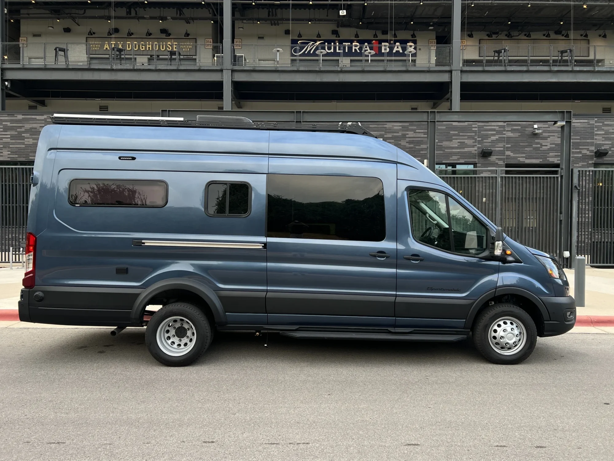 Transit 148 High Roof