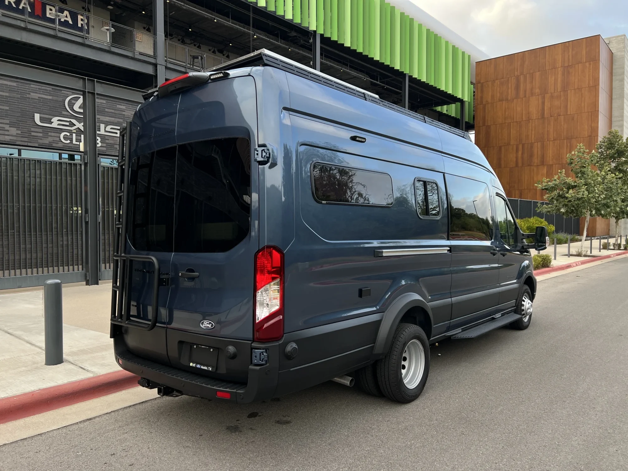 Transit 148 High Roof
