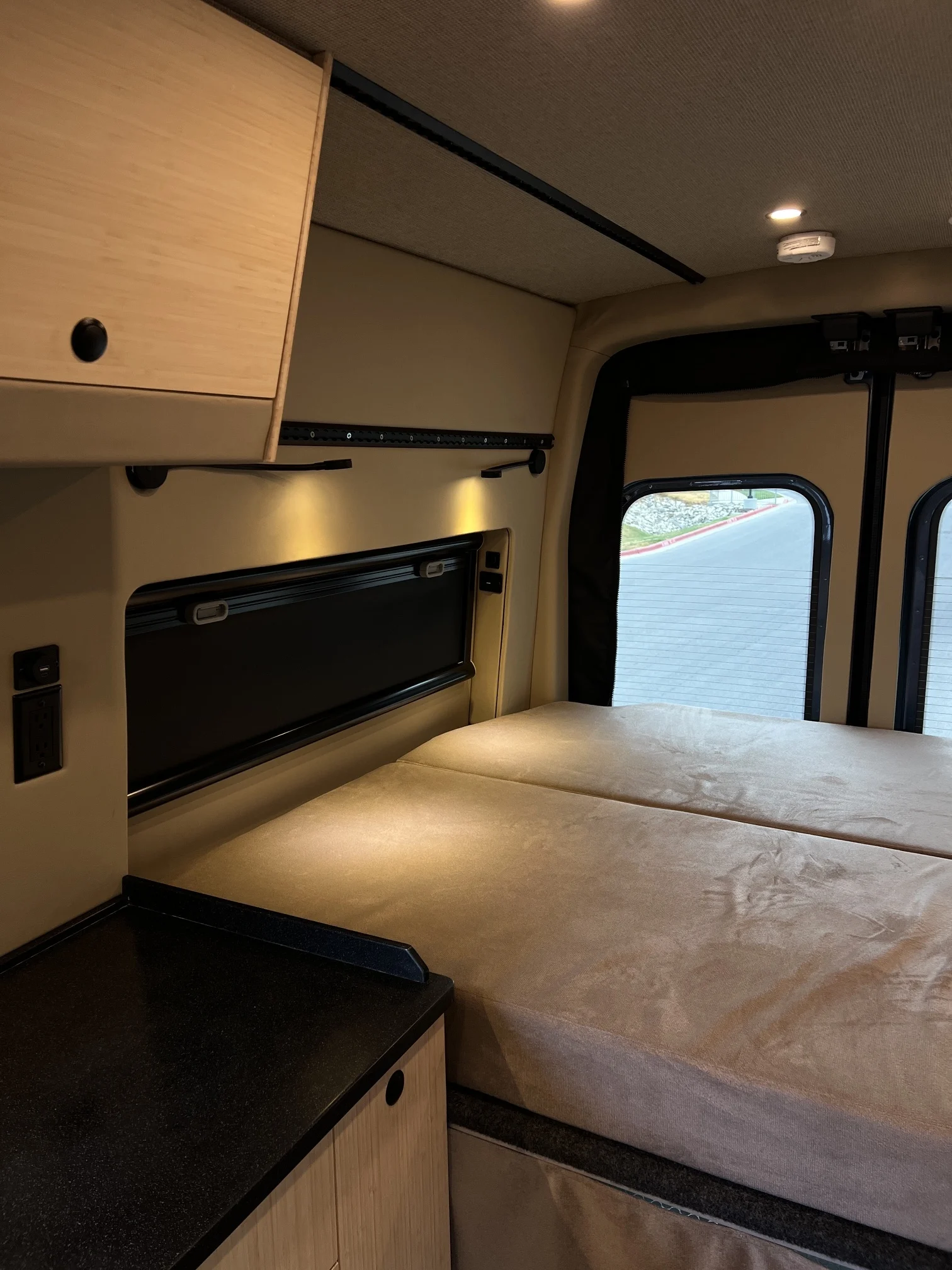 Transit 148 High Roof