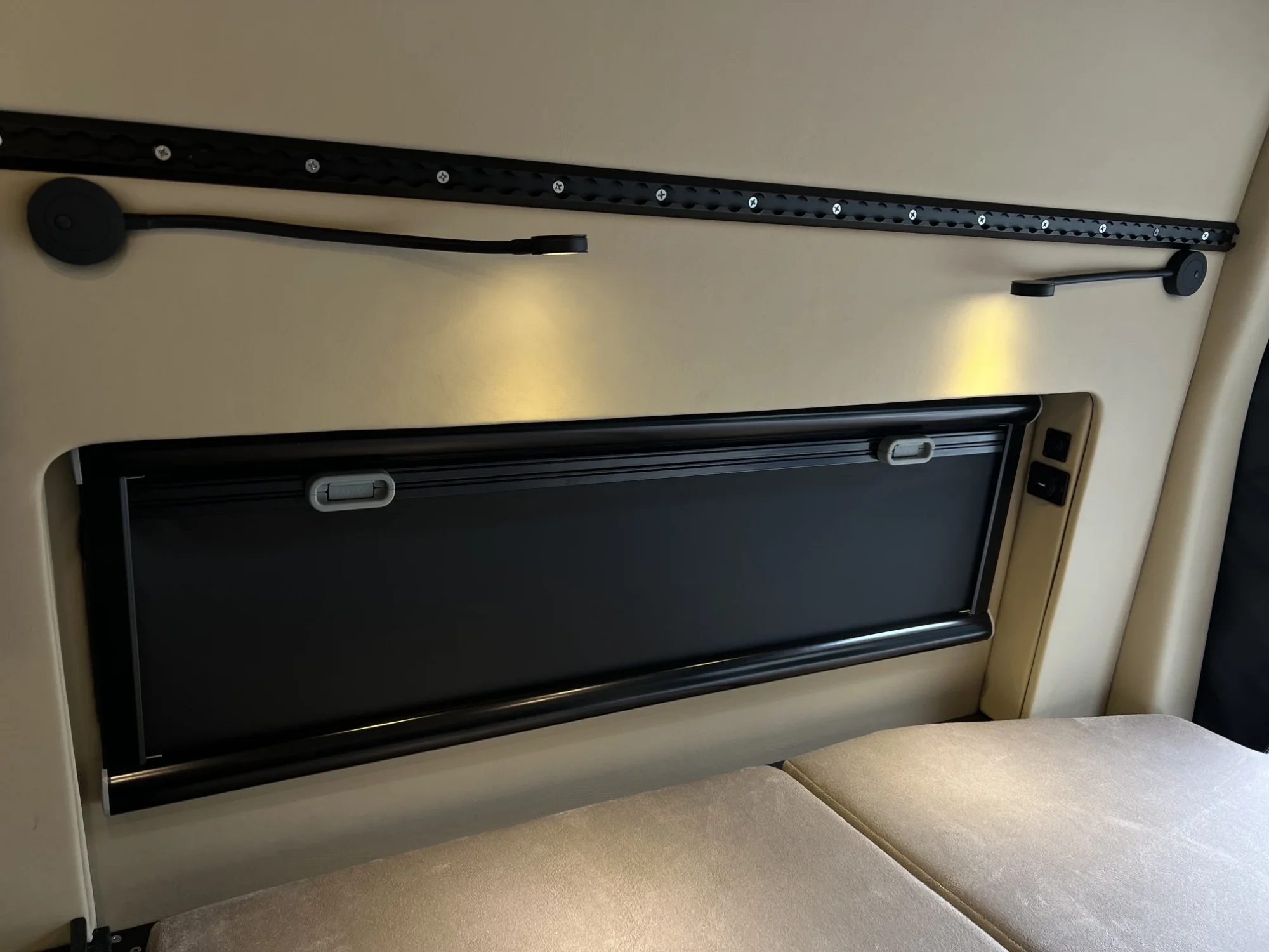 Transit 148 High Roof