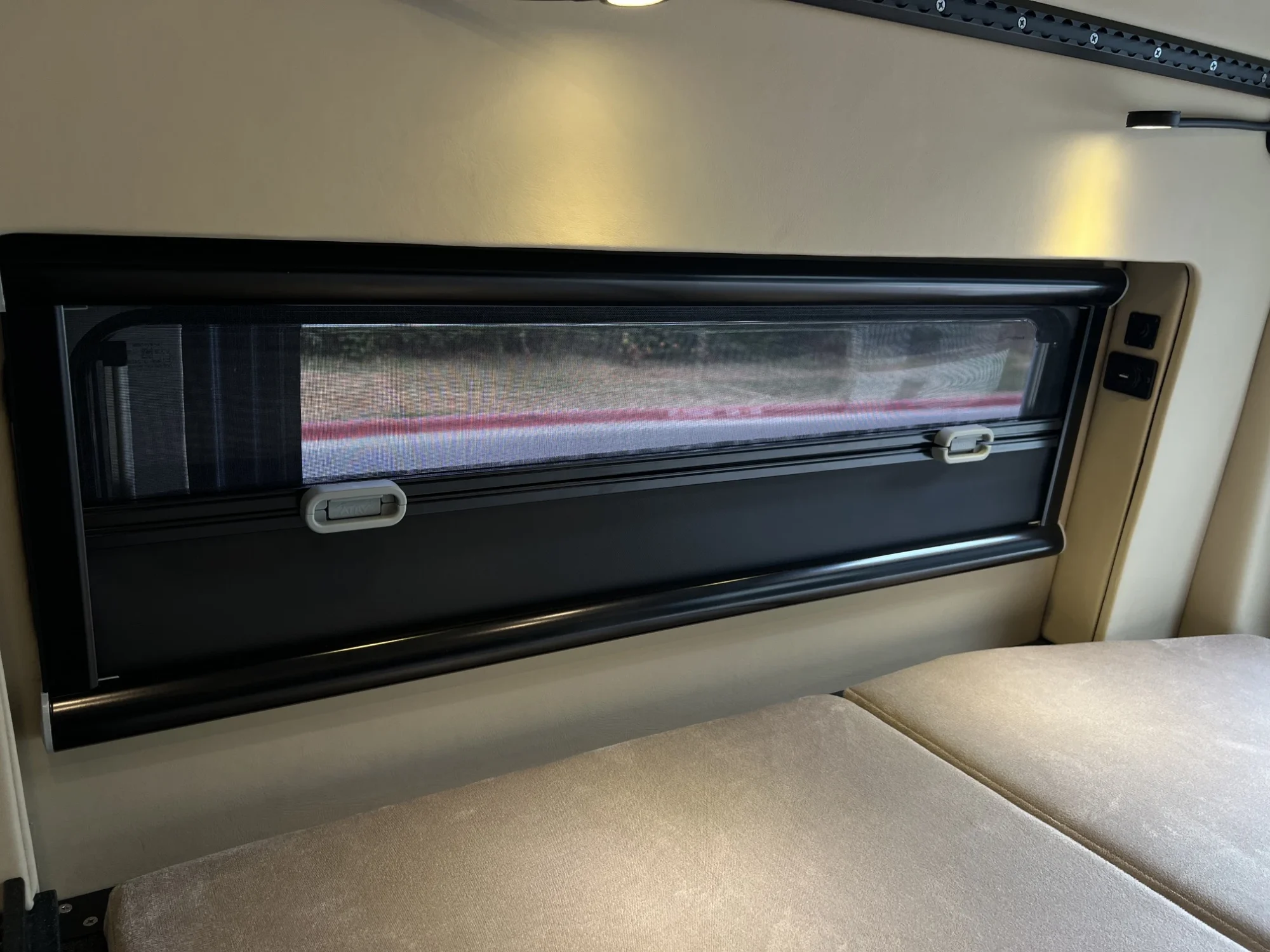 Transit 148 High Roof