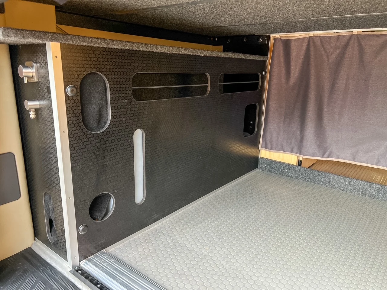 Transit 148 High Roof
