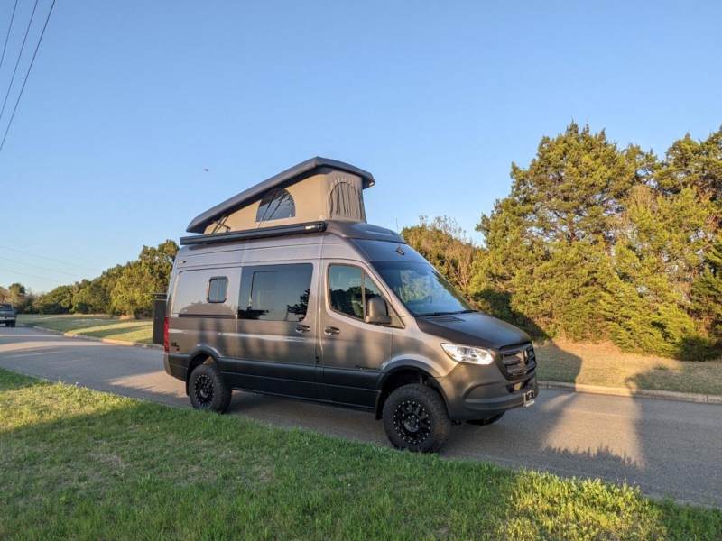 Mercedes Sprinter 144 High Roof SCA top up sun out camper van passenger side